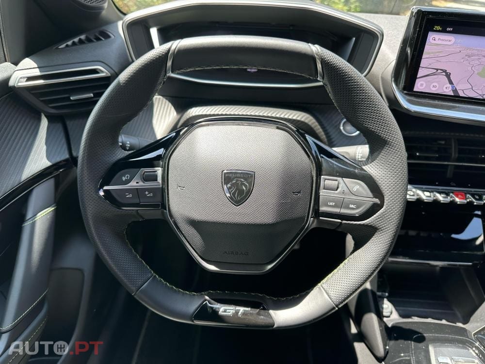 Peugeot E-208 50 kWh GT Pack