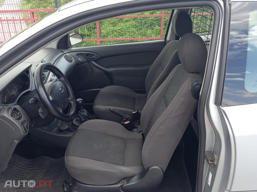 Ford Focus 1.8TDDI 90cv A/C