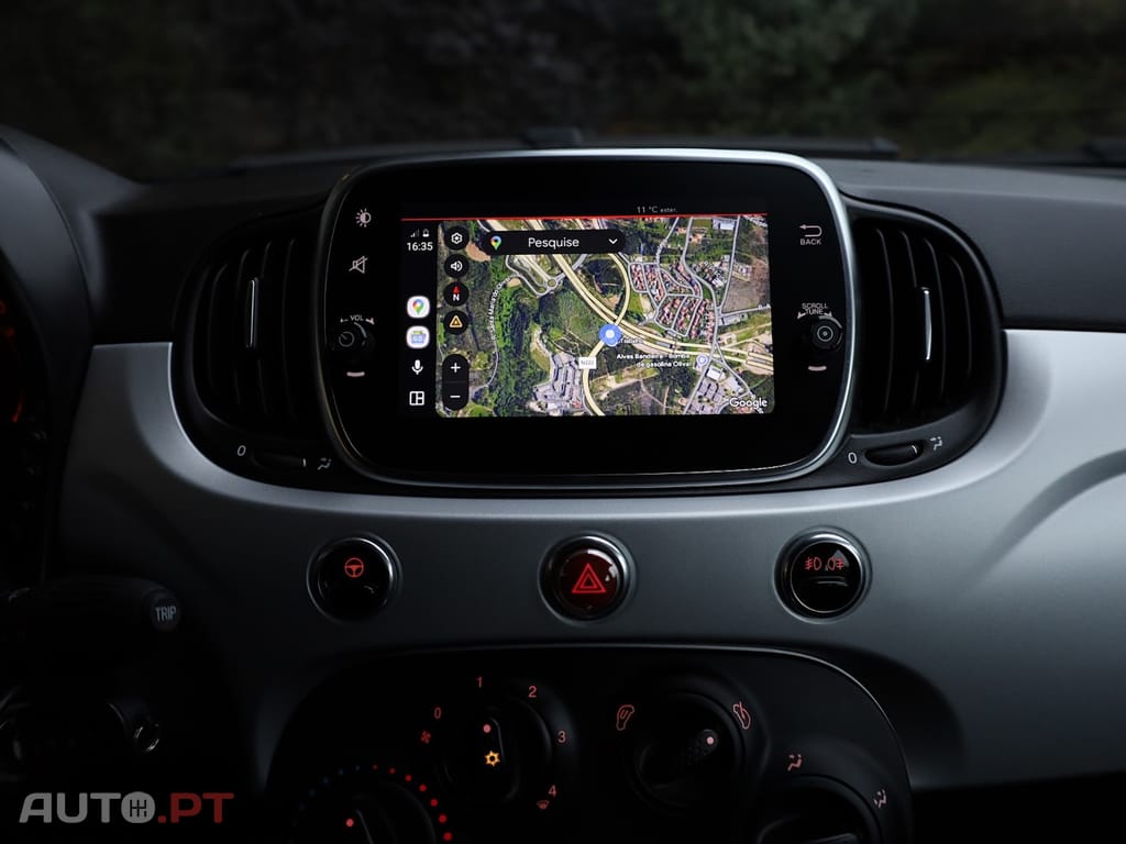 Fiat 500 1.0 Hybrid Connect