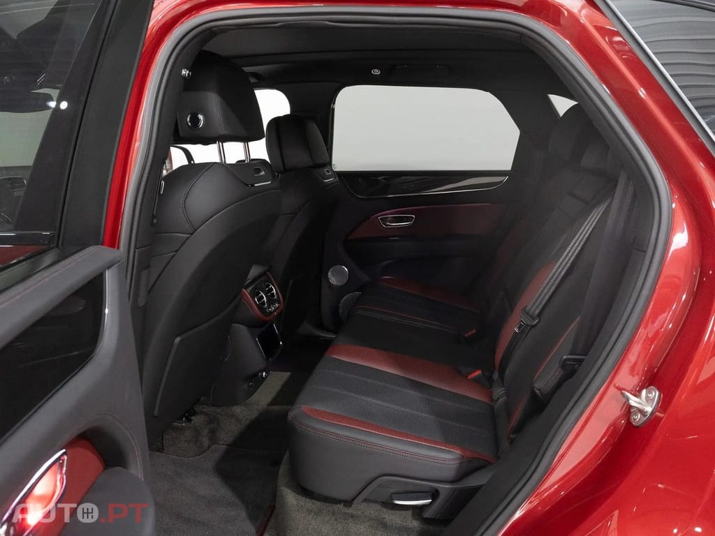 Bentley Bentayga Hybrid S