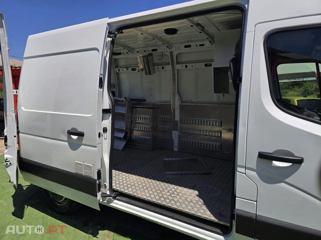 Renault Master 2.3 dCi L2H2 3.5T SS EuroVI