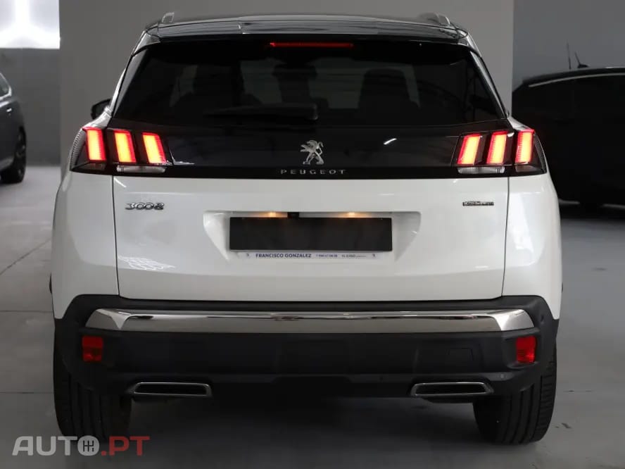 Peugeot 3008 1.5 BlueHDi GT Line EAT8 — fotografia 18