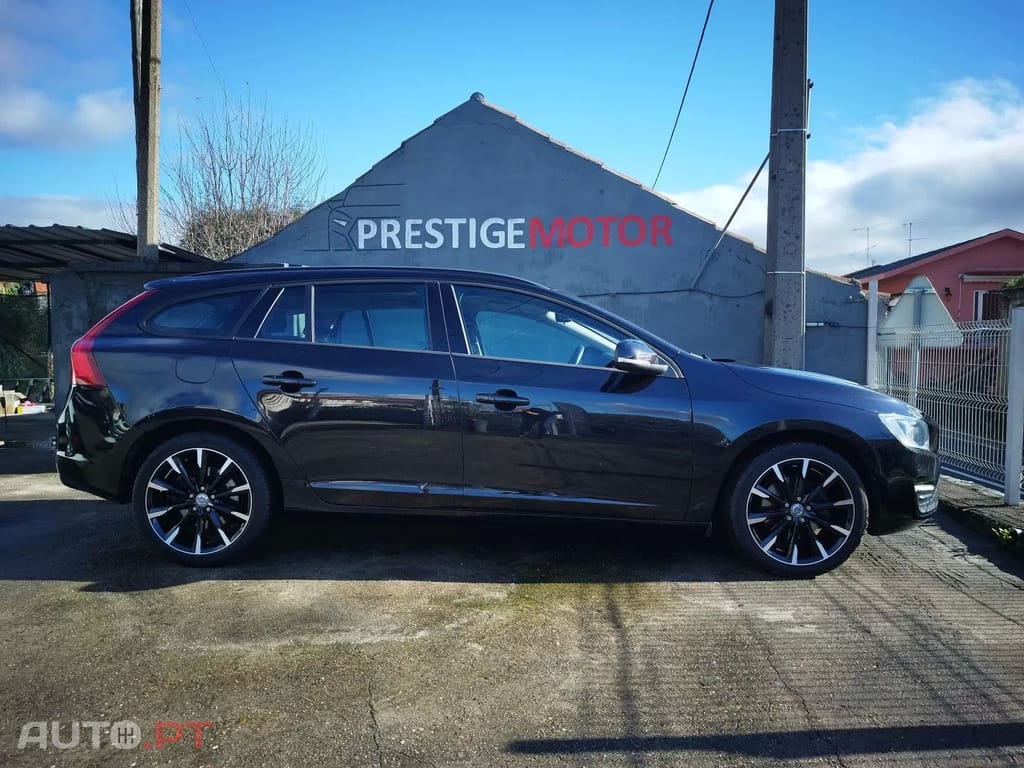 Volvo V60 1.6 D2 Momentum Eco