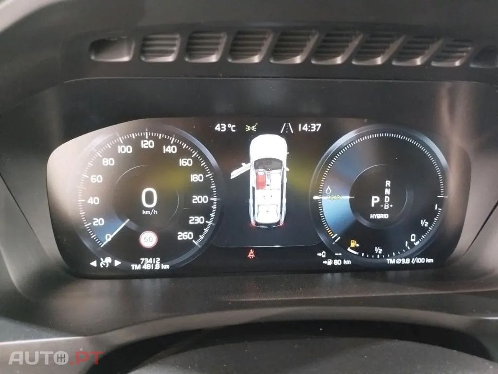 Volvo XC90 2.0 T8 PHEV R-Design Expression AWD