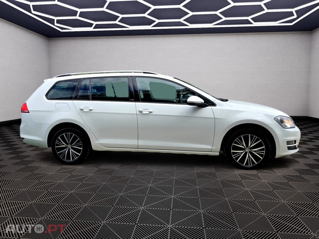 Volkswagen Golf Variant 1.6 TDI BlueMotion Allstar