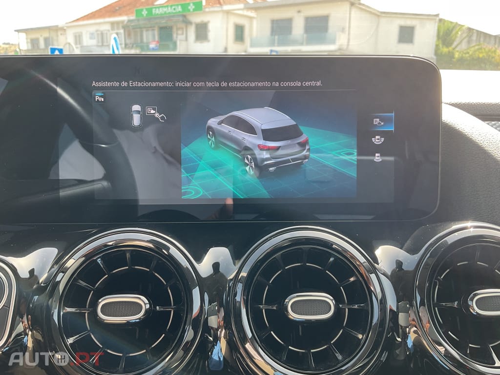 Mercedes-Benz GLA 200 d