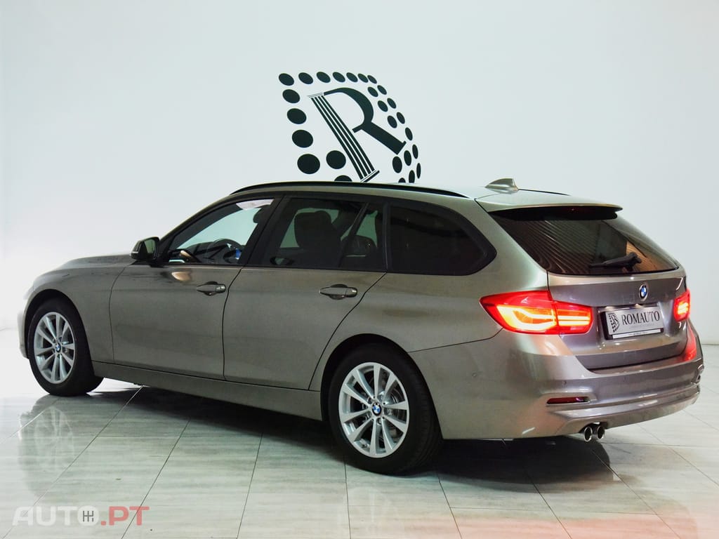 BMW 320 d Touring xDrive Auto