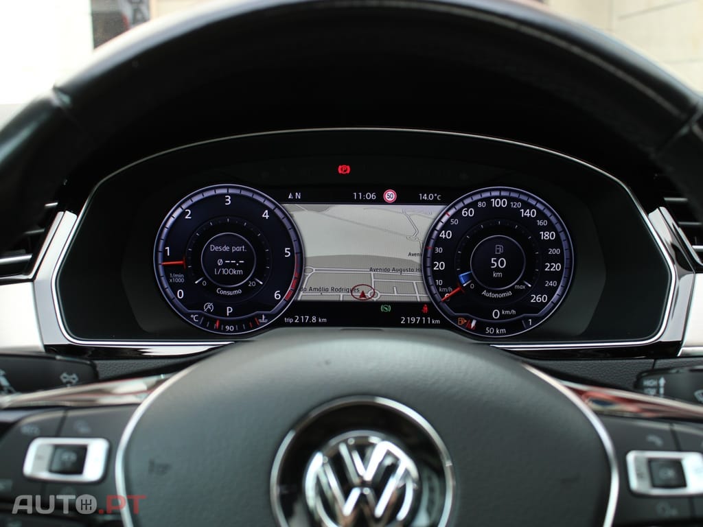 Volkswagen Passat Variant 1.6 TDI Highline DSG