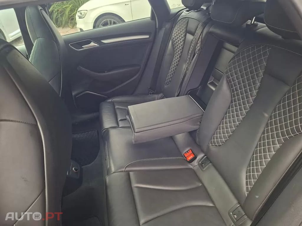 Audi S3 Sportback 2.0 TFSi quattro S tronic