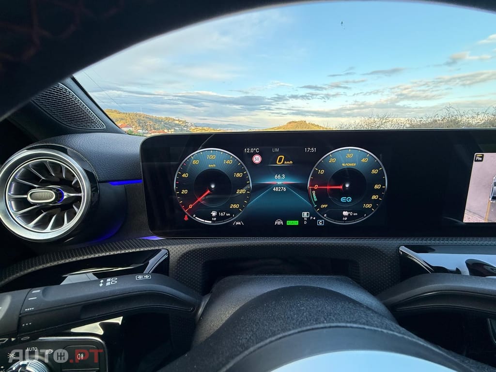 Mercedes-Benz A 250 e AMG Line