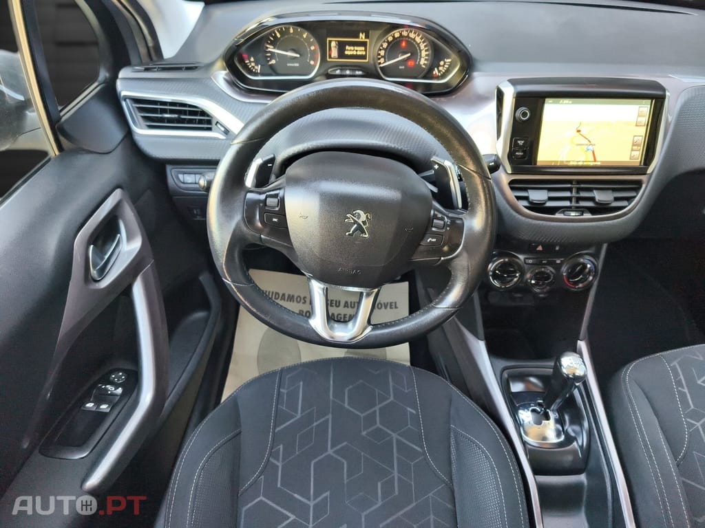 Peugeot 2008 1.6 e-HDi Allure 2-Tronic