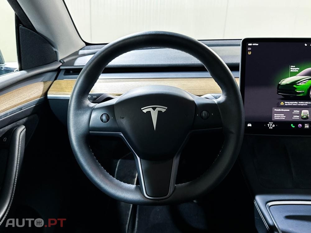 Tesla Model Y Long Range Dual Motor AWD