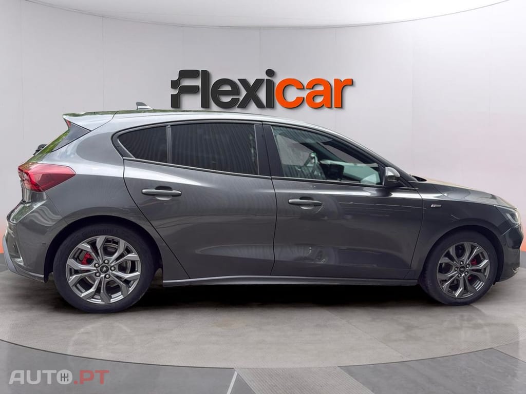 Ford Focus 1.0 EcoBoost MHEV ST-Line
