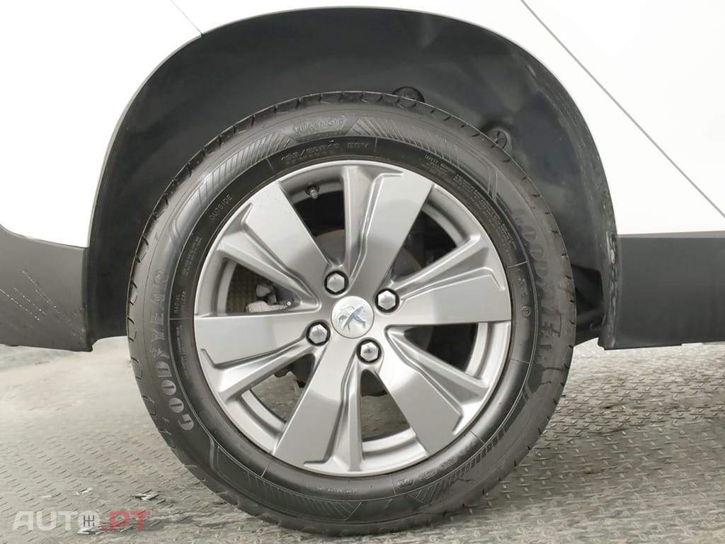 Peugeot 2008 2008 1.2 PureTech Allure