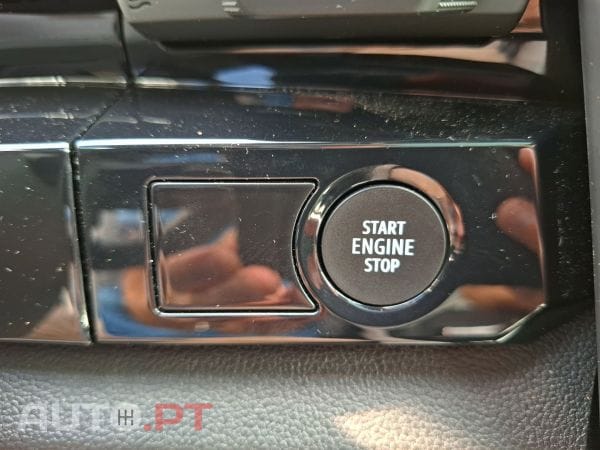 Renault Espace 1.2 E-Tech full hybrid 200cv iconic