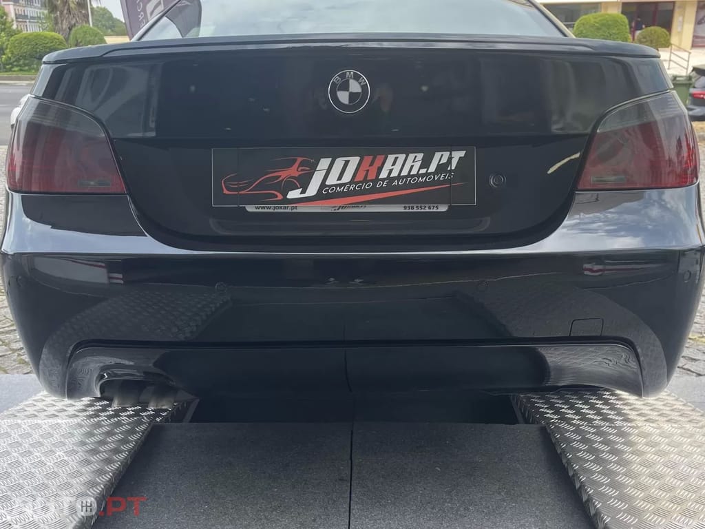 BMW 530 DA SPORT LOOK M (NACIONAL)