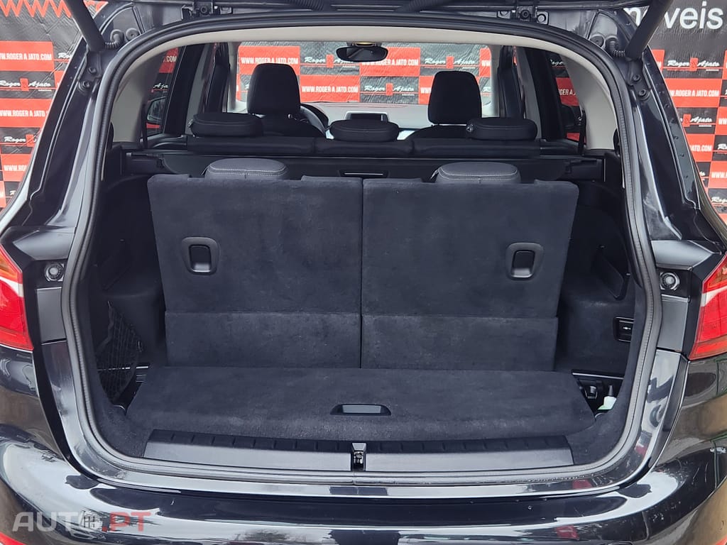BMW 216 d 7L Line Sport