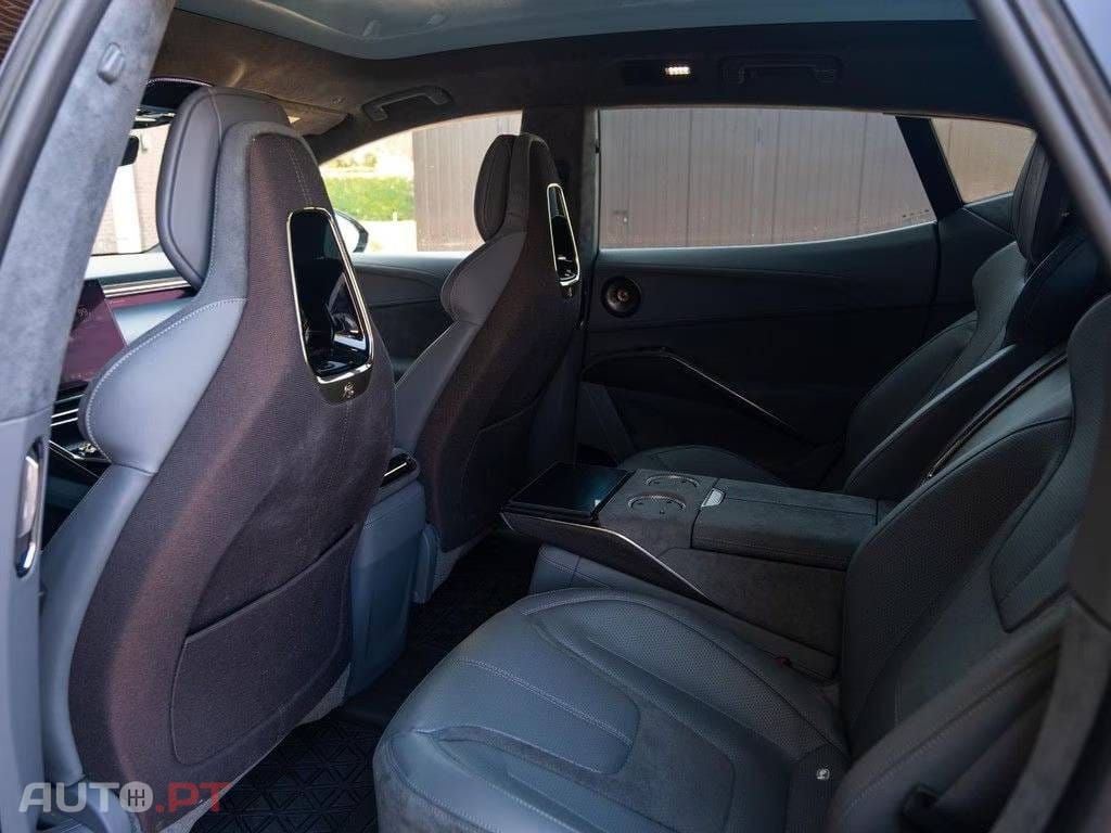 Lotus Eletre EDS 450 4WD Executive