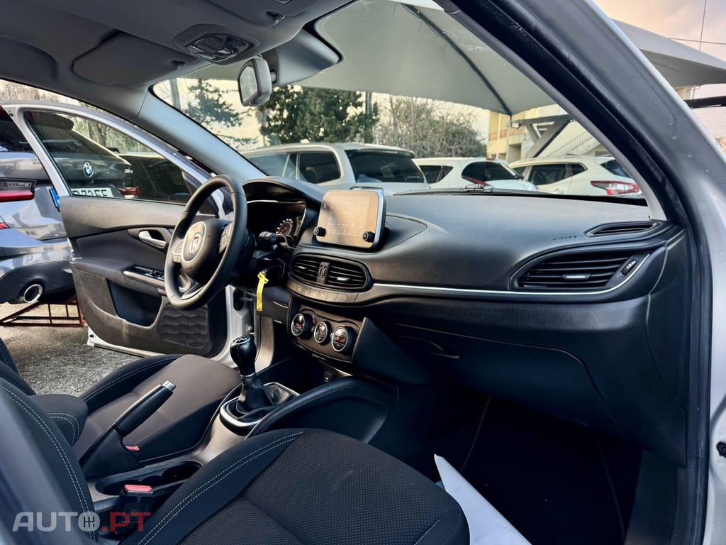 Fiat Tipo 1.3 M-Jet Lounge