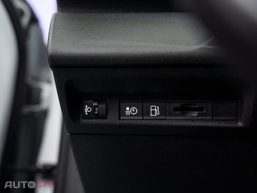 Peugeot 308 1.6 Hybrid Active Pack e-EAT8