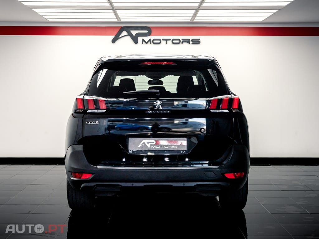 Peugeot 5008 1.5 BlueHDi Allure