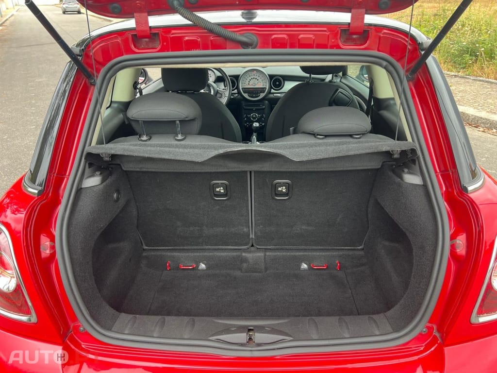 MINI Cooper One D