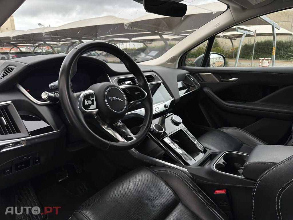 Jaguar I-Pace EV400 AWD HSE