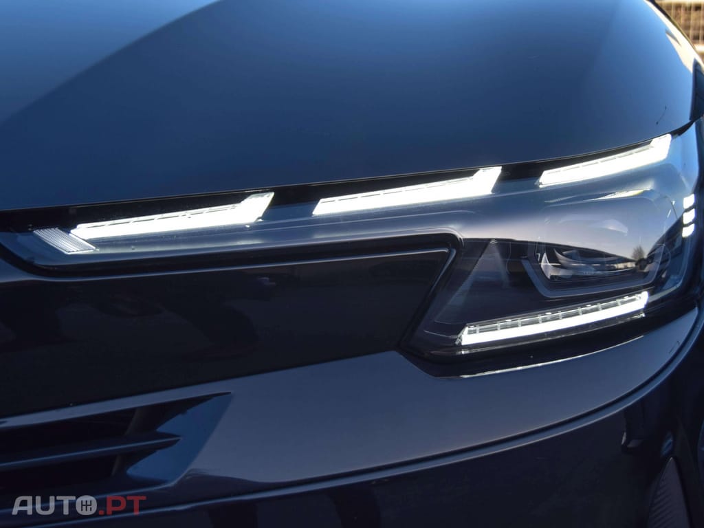 Alfa Romeo Junior 1.2 Sport Speciale Q4 eDCT6