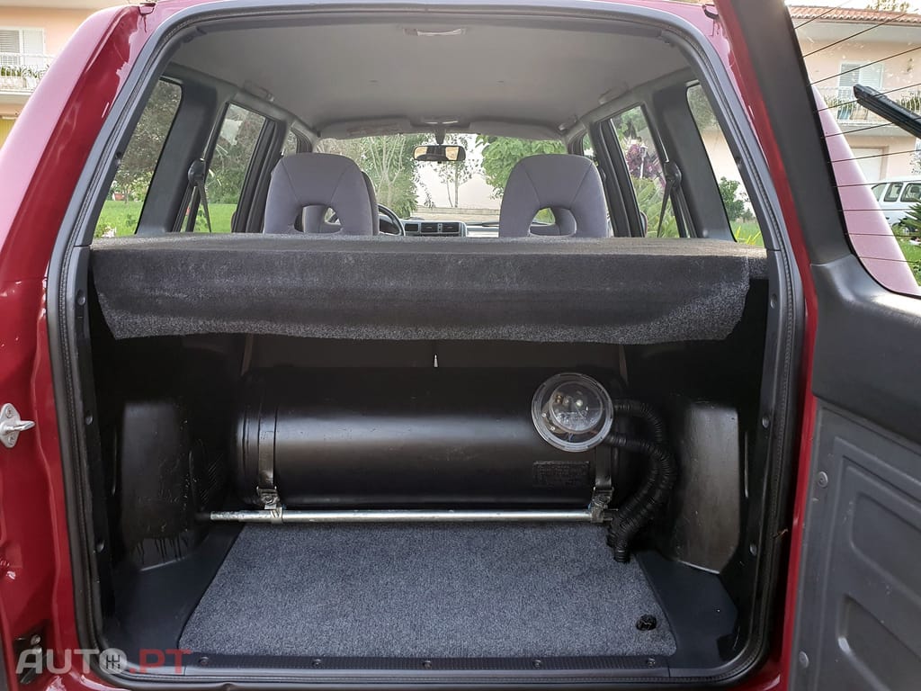 Toyota RAV4 2.0i 16V