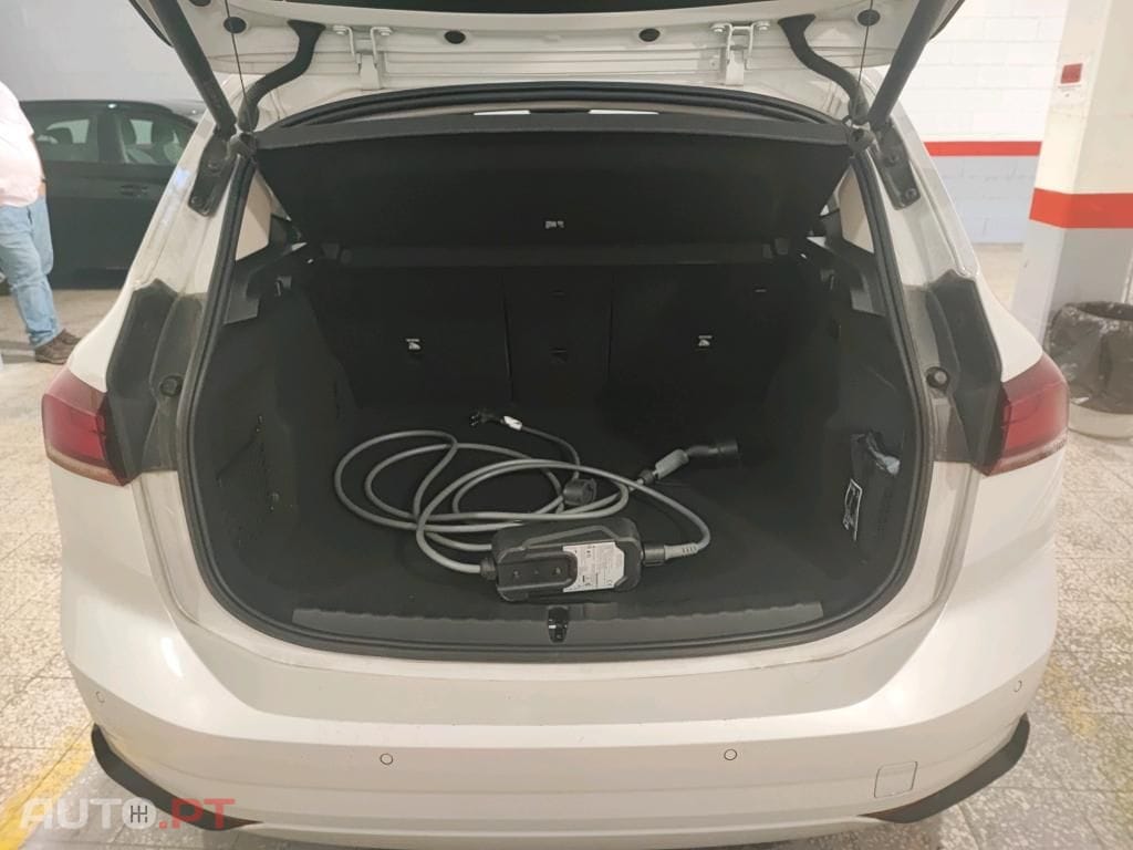 BMW 225 e xDrive