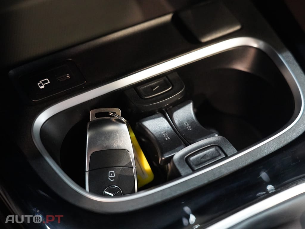 Mercedes-Benz A 180 d AMG Line