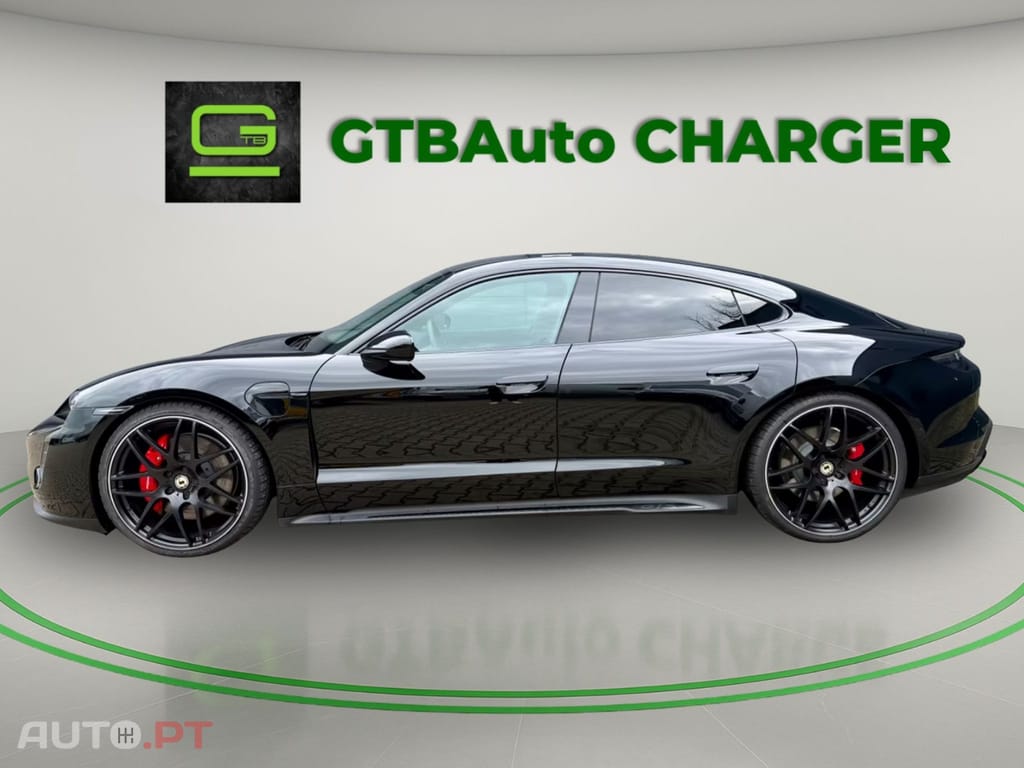 Porsche Taycan GTS I.V.A DEDUTIVEL 