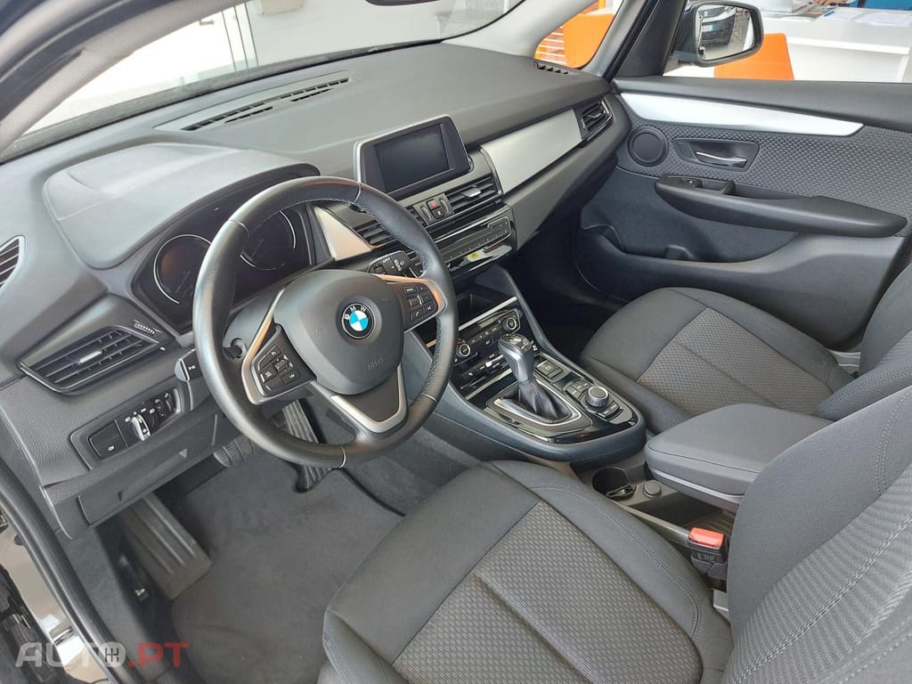 BMW 225 Advantage