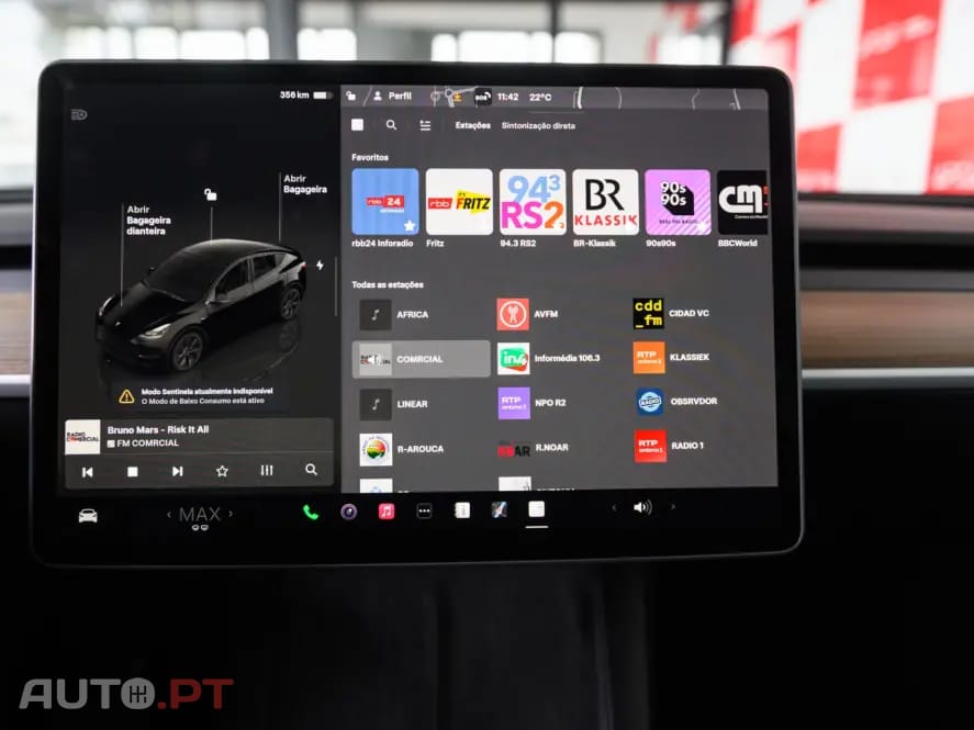 Tesla Model Y Long Range RWD