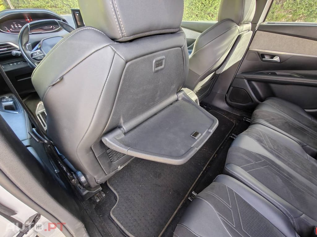 Peugeot 5008 1.5 BlueHDi GT EAT8