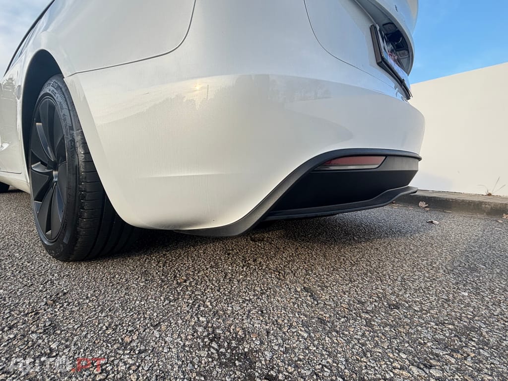 Tesla Model 3 Standard Range Plus RWD