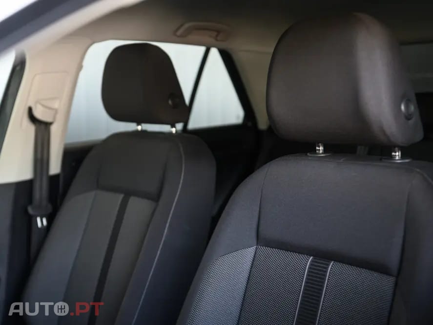 Volkswagen T-Roc 1.0 TSI Life