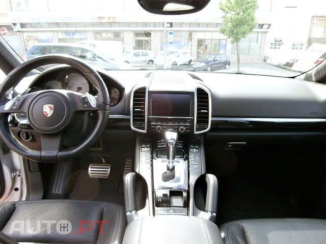 Porsche Cayenne S  400cv
