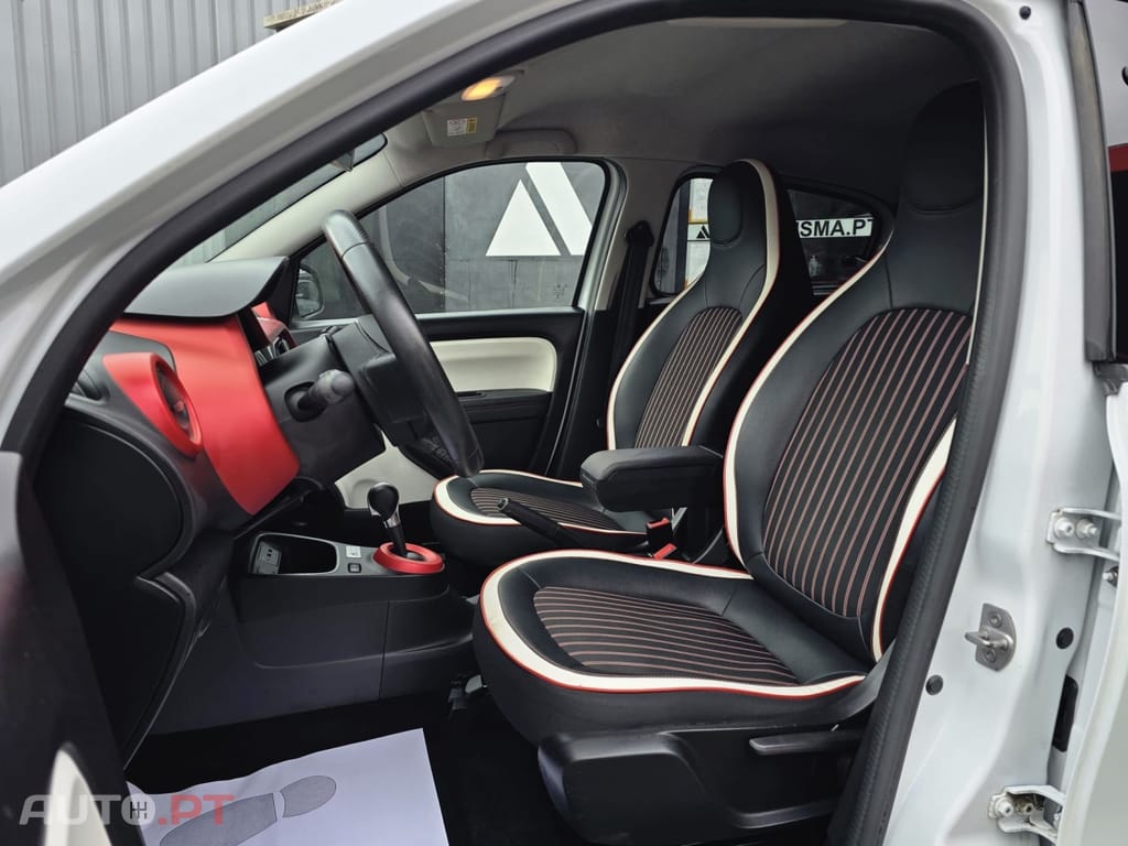 Renault Twingo 0.9 TCe Le Coq Sportif EDC