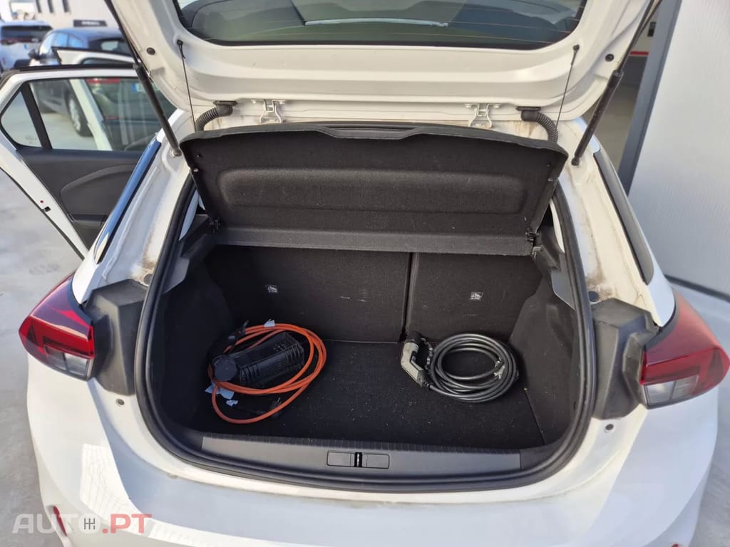 Opel Corsa-E Business Edition