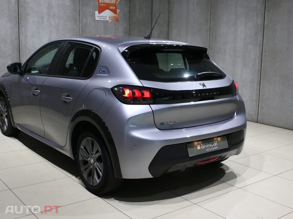 Peugeot E-208 50 kWh Active Pack