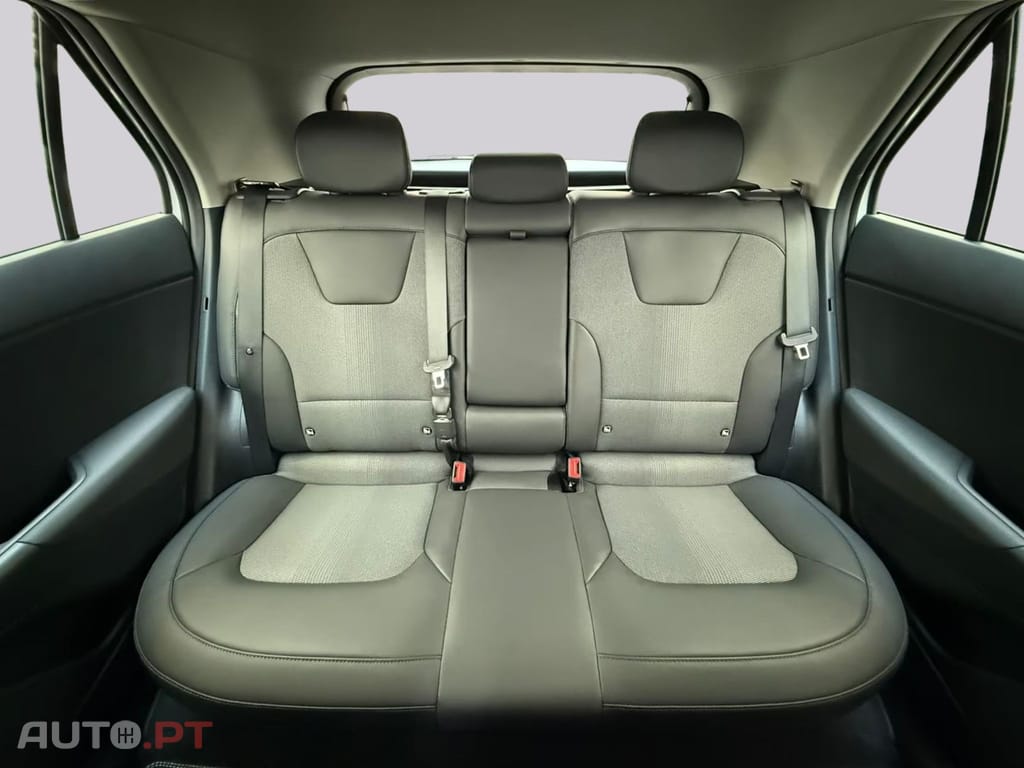 Kia Niro Vision 64,8kWh I.V.A DEDUTIVEL 