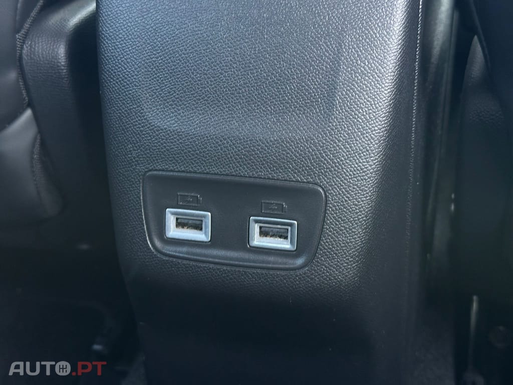 Peugeot E-208 50 kWh GT