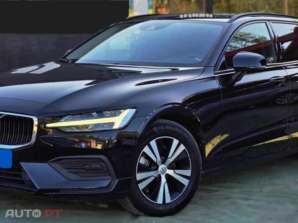 Volvo V60 2.0 D3 MOMENTUM PLUS GEARTRONIC