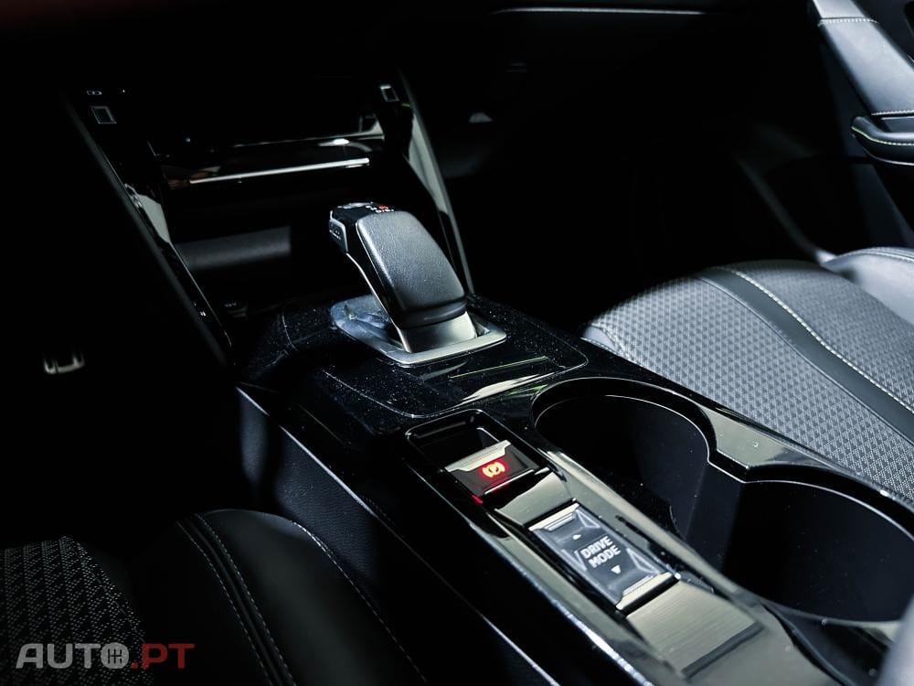 Peugeot E-208 50 kWh GT Pack