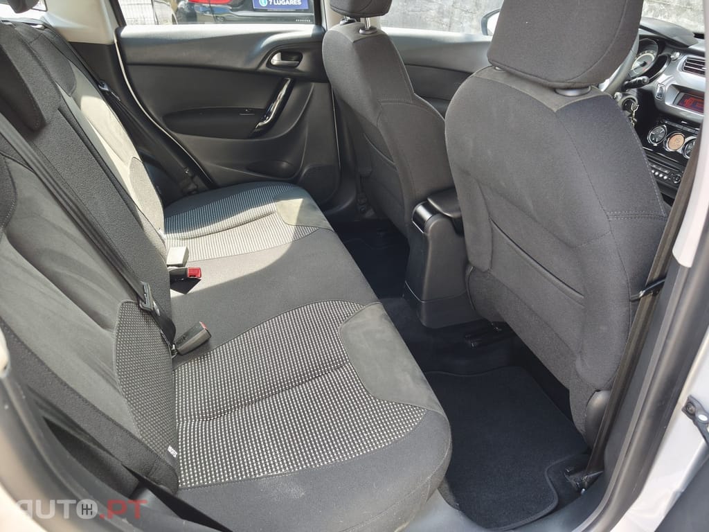 Citroen C3 1.2 VTi Exclusive