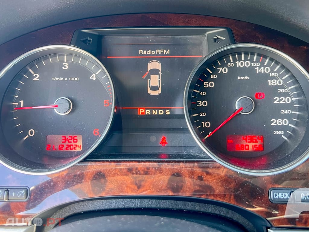 Audi A8 4E