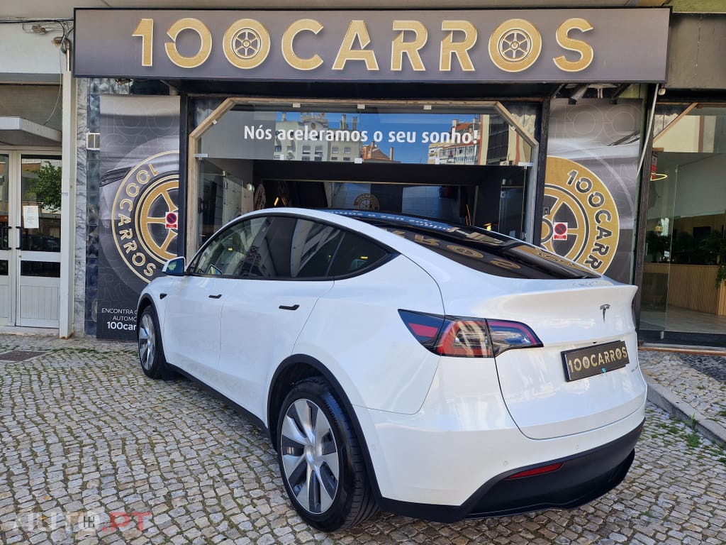 Tesla Model Y Long Range Tração Integral