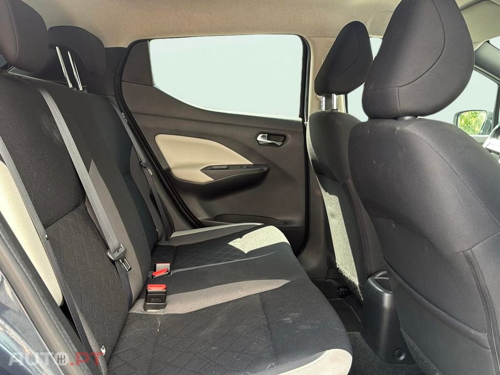 Nissan Micra 1.0 IG-T N-Connecta