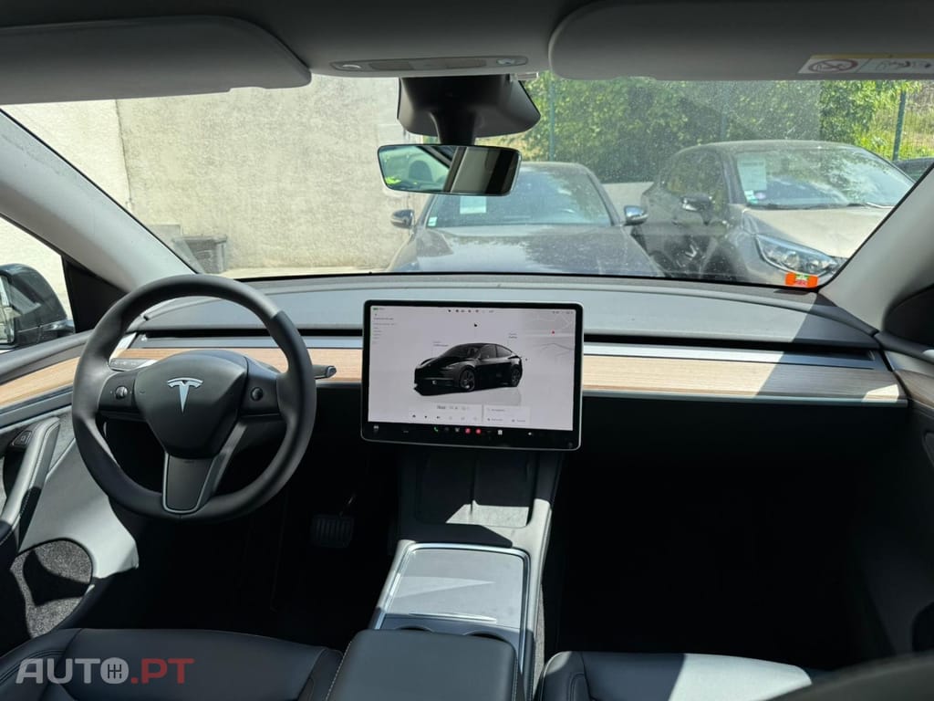 Tesla Model Y Tração Traseira